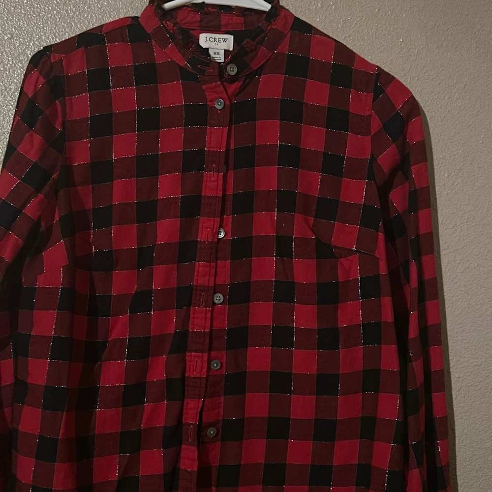 XS J.Crew button down dress shirt perfect for Christmas.